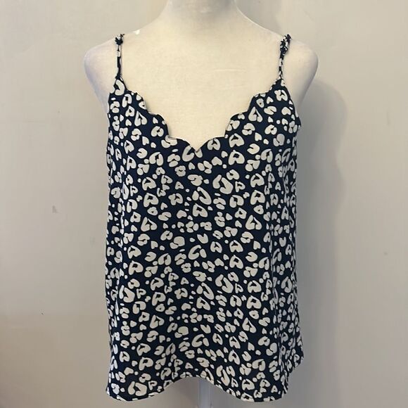 She + Sky blue white patterned spaghetti strap blouse Size S - Picture 2 of 8